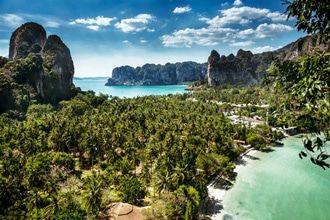 Railay Tajlandia wakacje wycieczki egzotyczna podroz najpiekniejsze plaze ciekawe miejsca